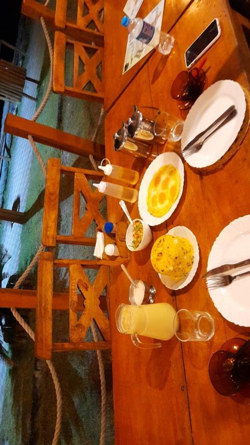 Algas Marinhas Restaurante E Pousada Jandaira Luaran gambar
